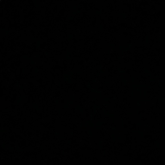 Meet your Posher, Julia - Picture 1 of 1